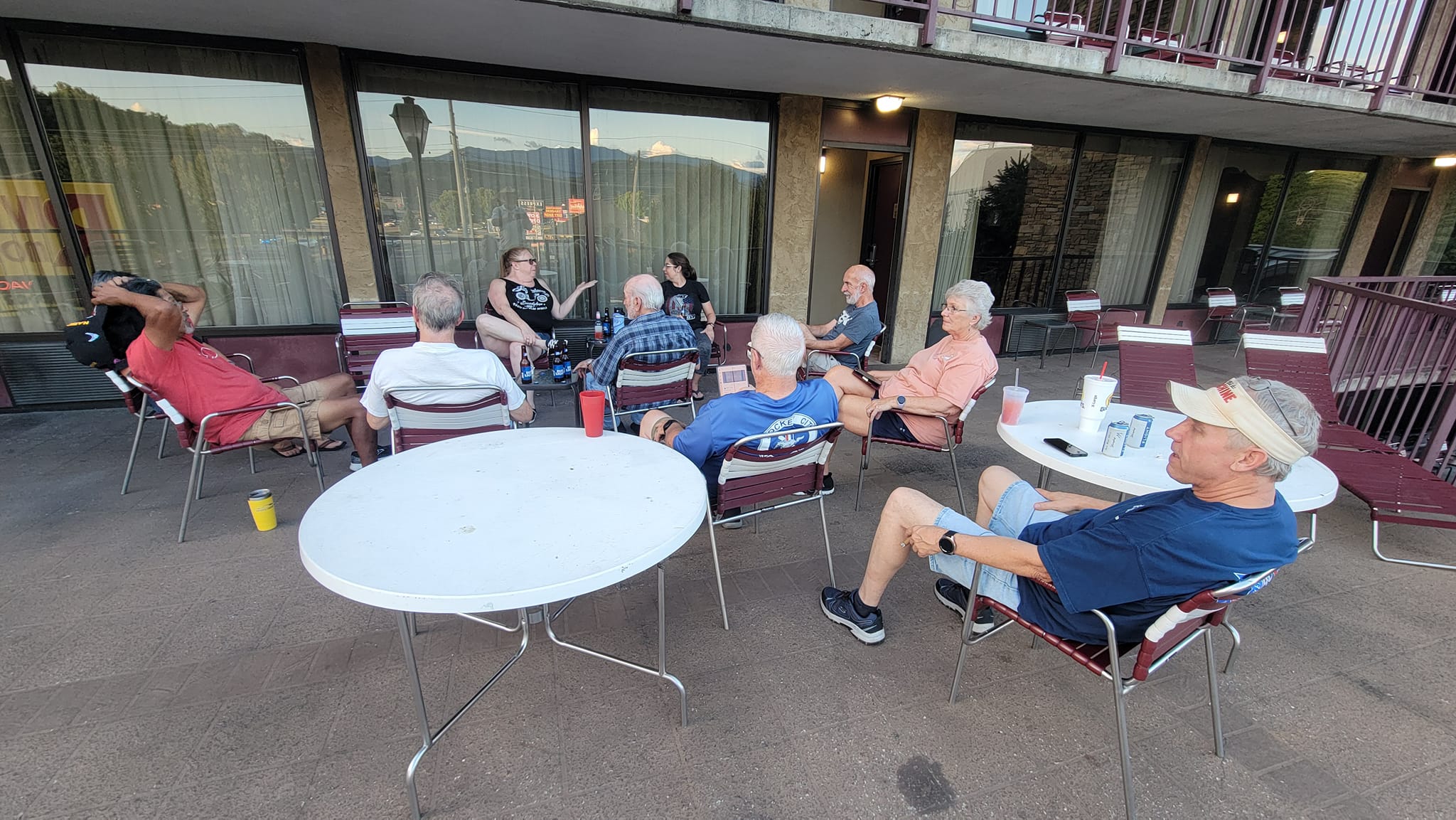 Riverside Motor Lodge